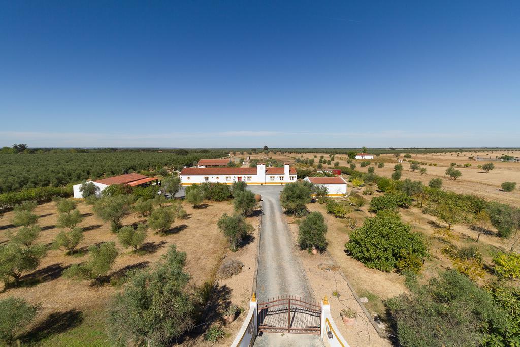 Monte Chalaca - Turismo Rural فيريرا دو ألينتيخو المظهر الخارجي الصورة